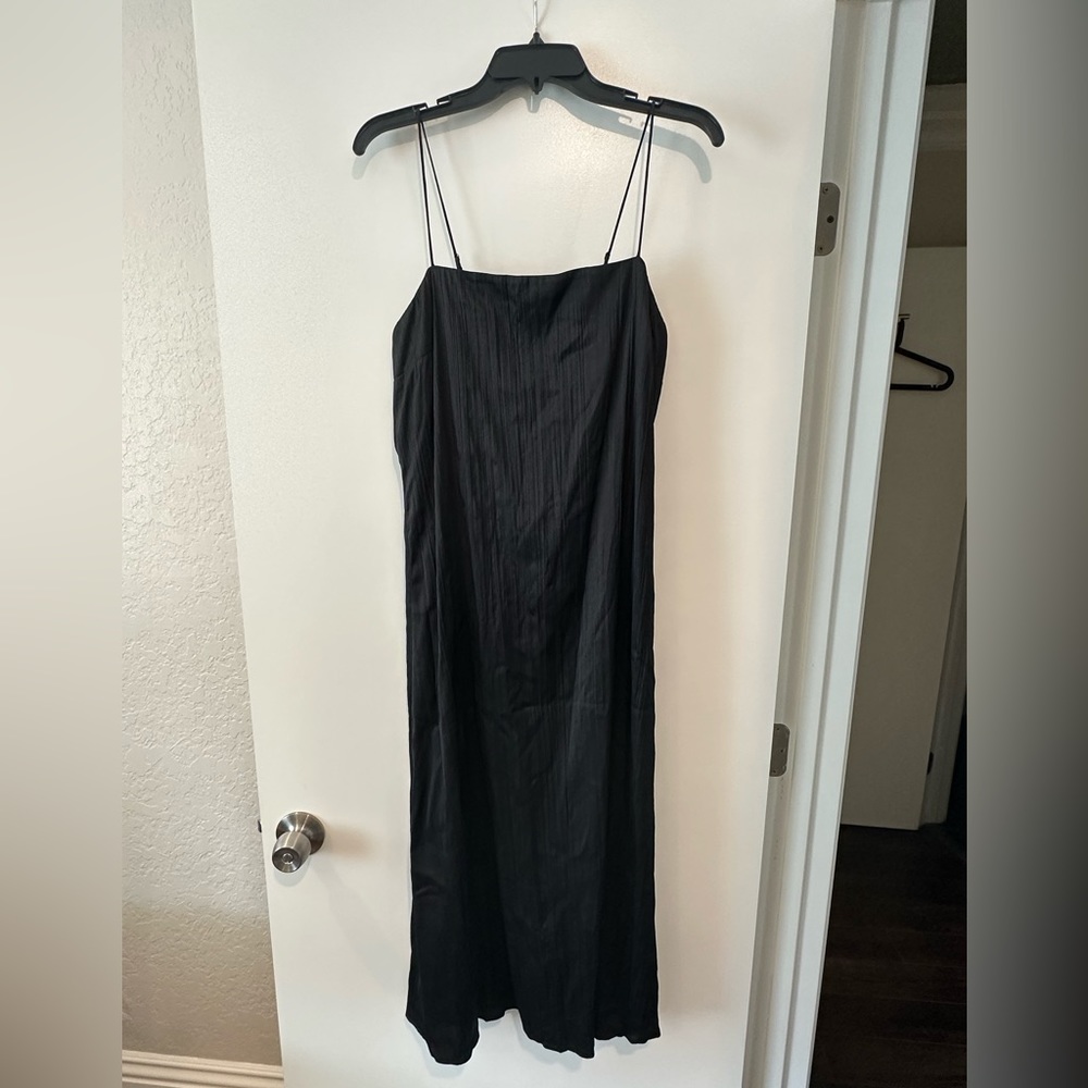 Abercrombie Black Crinkle Dress